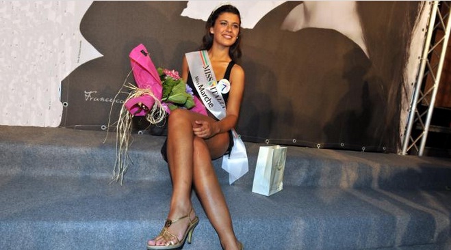 Susanna Faenza e’ Miss Marche, 19enne abruzzese