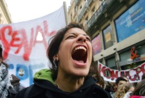 Il 4 novembre studenti in piazza, 30 cortei in Italia