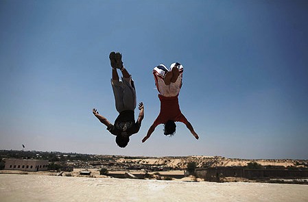 Arrivano in Italia i ragazzi di Gaza Parkour, acrobati per necessità