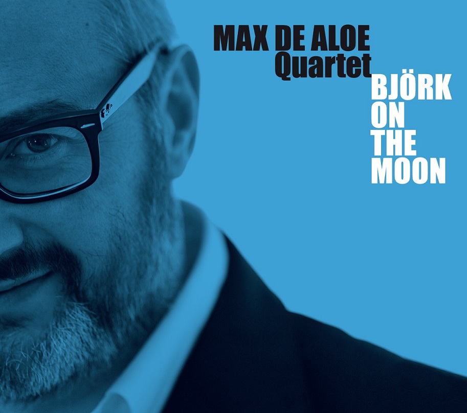 Max De Aloe presenta dal viva “Bjork on the Moon”