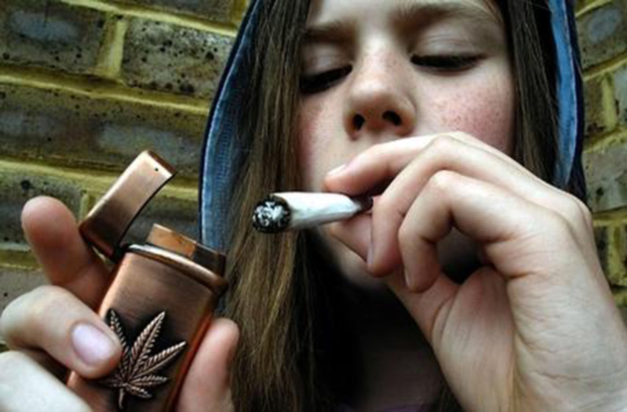 Aumenta il consumo di cannabis tra gli studenti