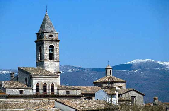 Gagliano, un castello diviso tra storia e lusso