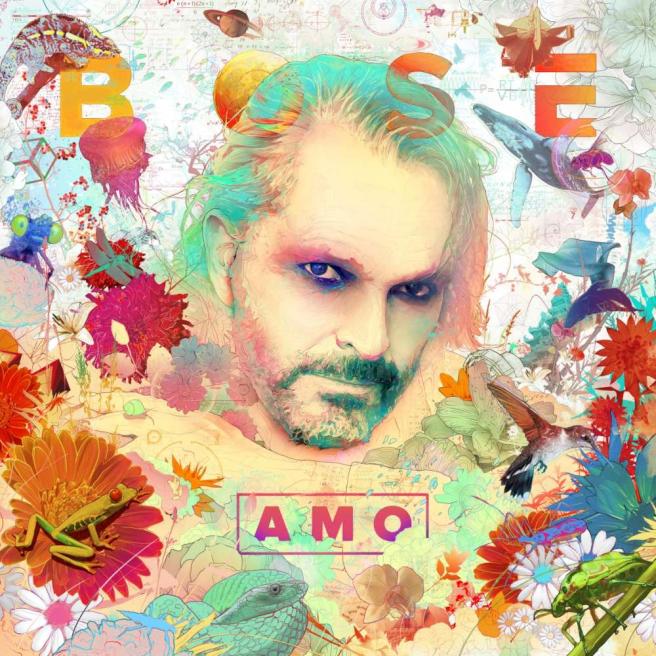 “Amo”, Miguel Bosé torna dal suo pubblico con un disco di inediti