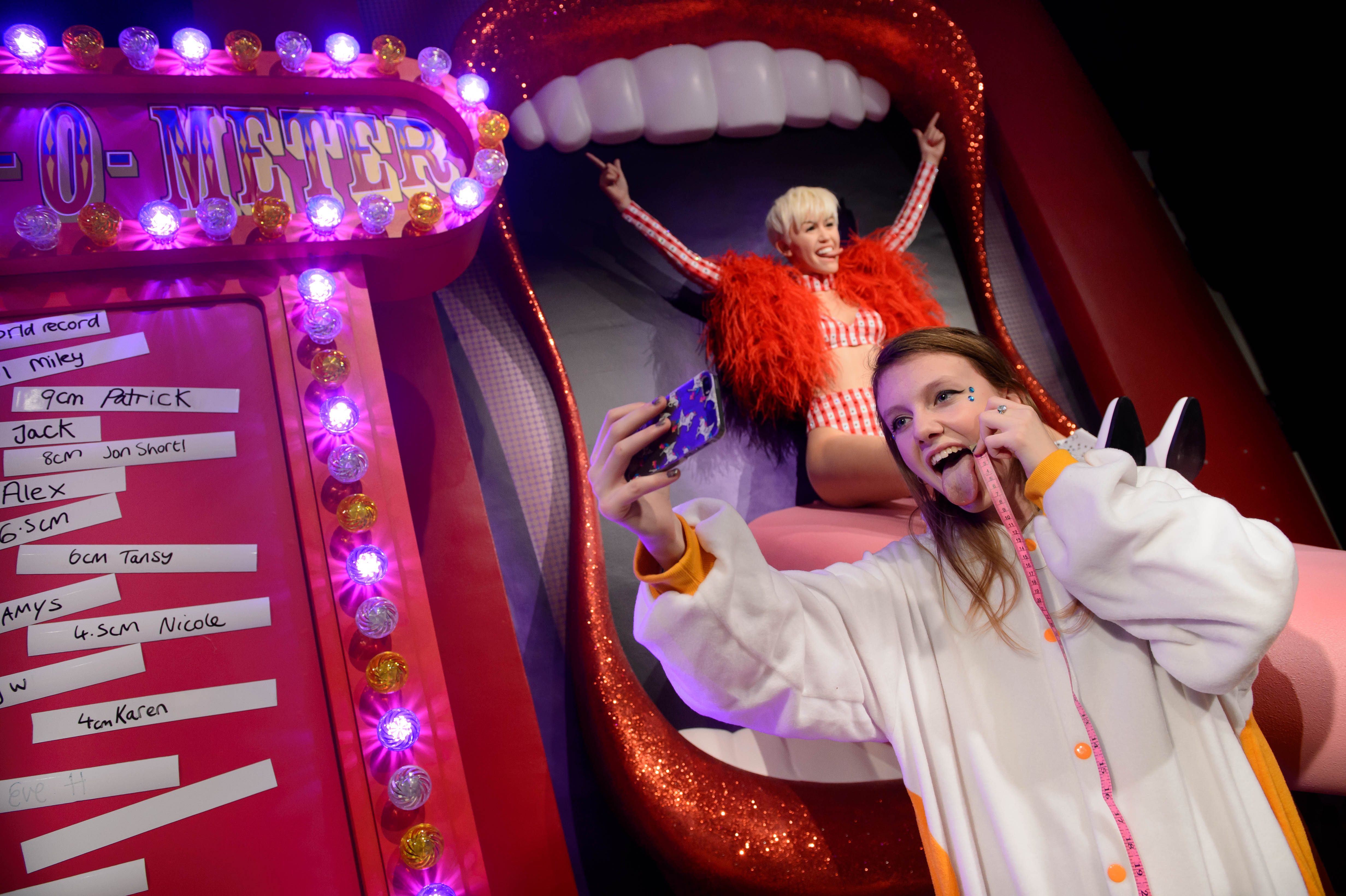 Madame Tussauds Unveil Miley Cyrus Wax Figure