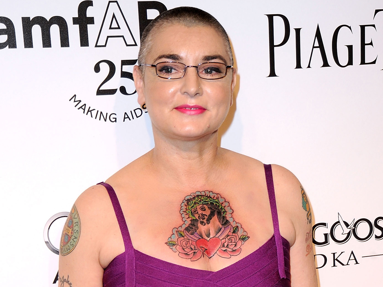 Sinead O’Connor, un post su Facebook per dire addio alla vita. E’ salva