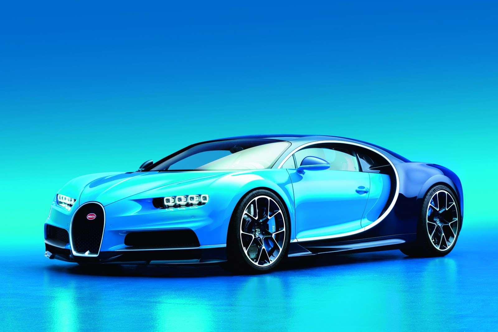 Bugatti si prepara a mangiare record con la nuova Chiron