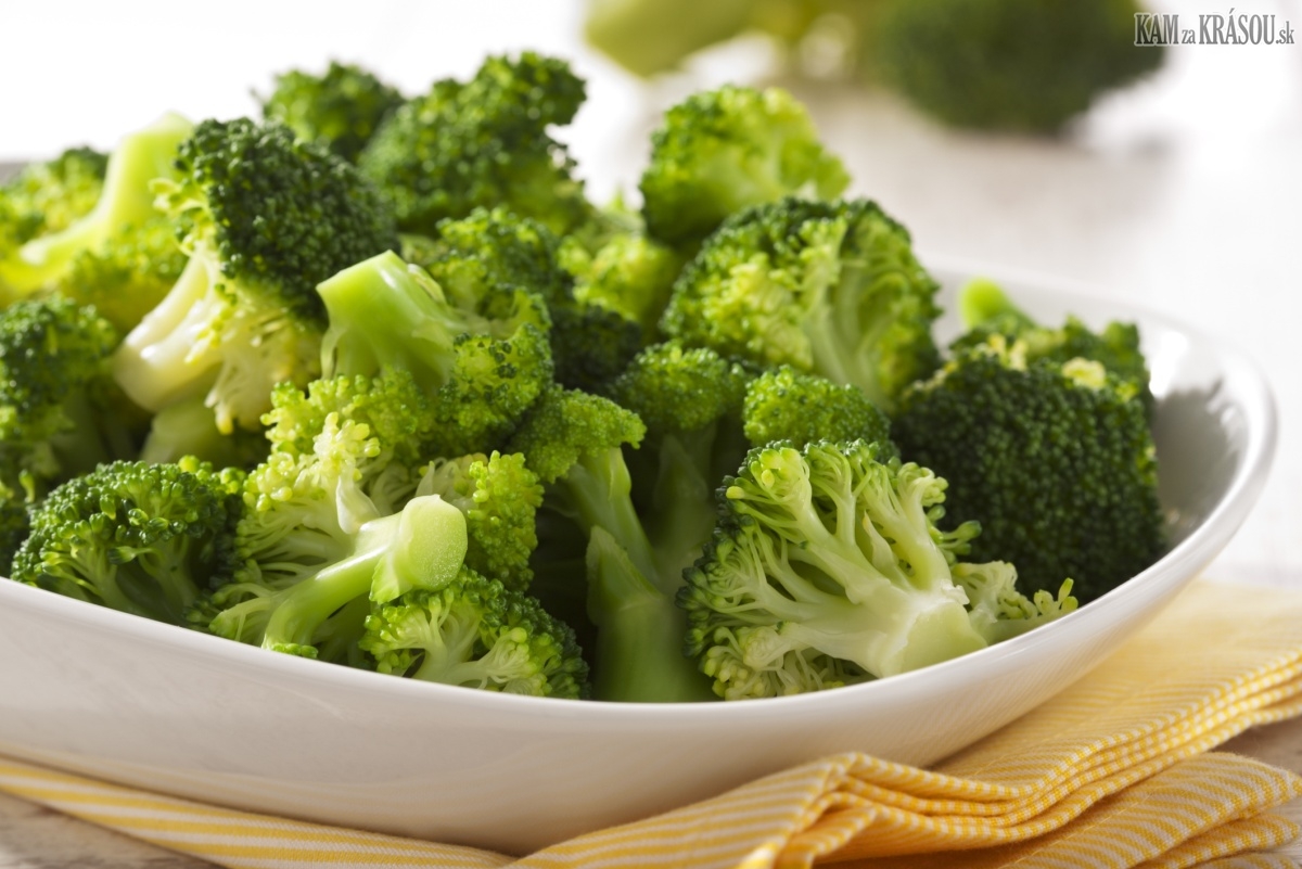 Dimenticate farmaci e medicine, basta mangiare broccoli e spinaci per tenersi in salute