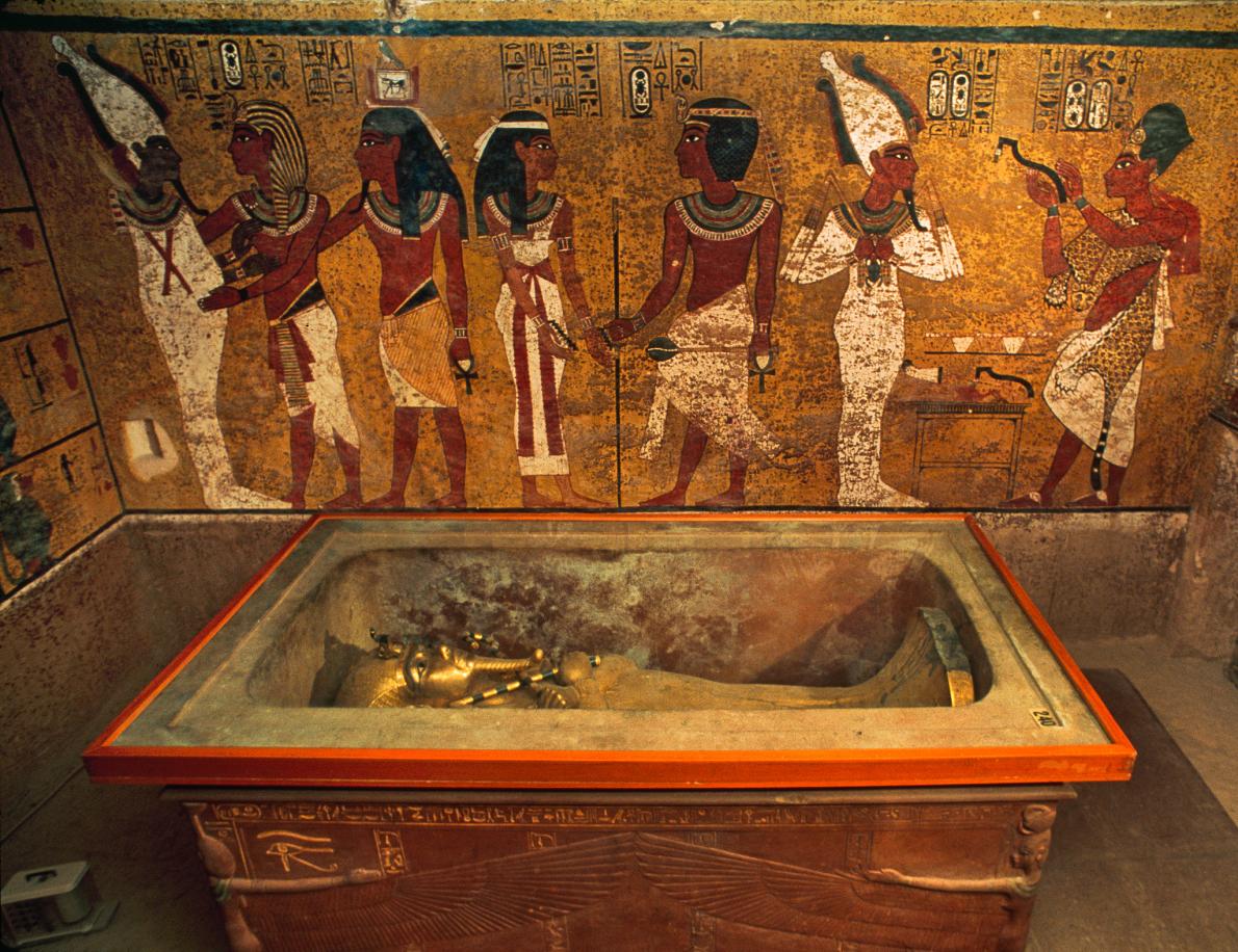 Si infittisce il mistero di Tutankhamon. Due nuove stanze nella piramide