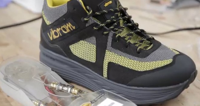 Hero Vibram, la scarpa che ricarica lo smartphone camminando